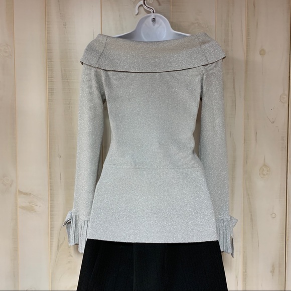 7th Avenue Silver Metallic Off Shoulder Sweater M - Picture 4 of 8